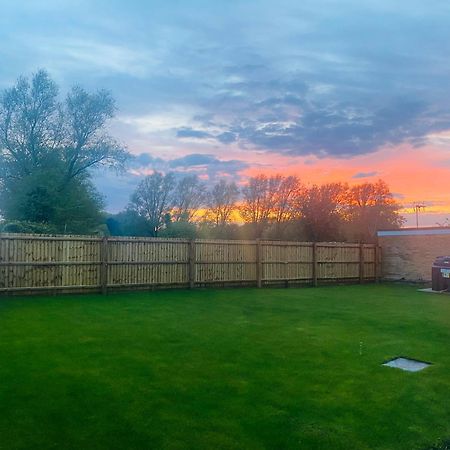 Blossom Lodge - Detached Bungalow Near Kings Lynn Narborough  Exterior foto